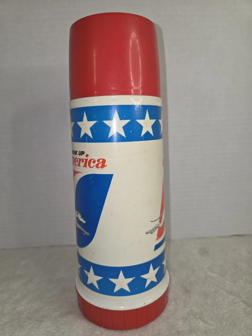 Greyhound Bus Drink Up America Insulated Travel Thermos 1976 Bicentennial 10